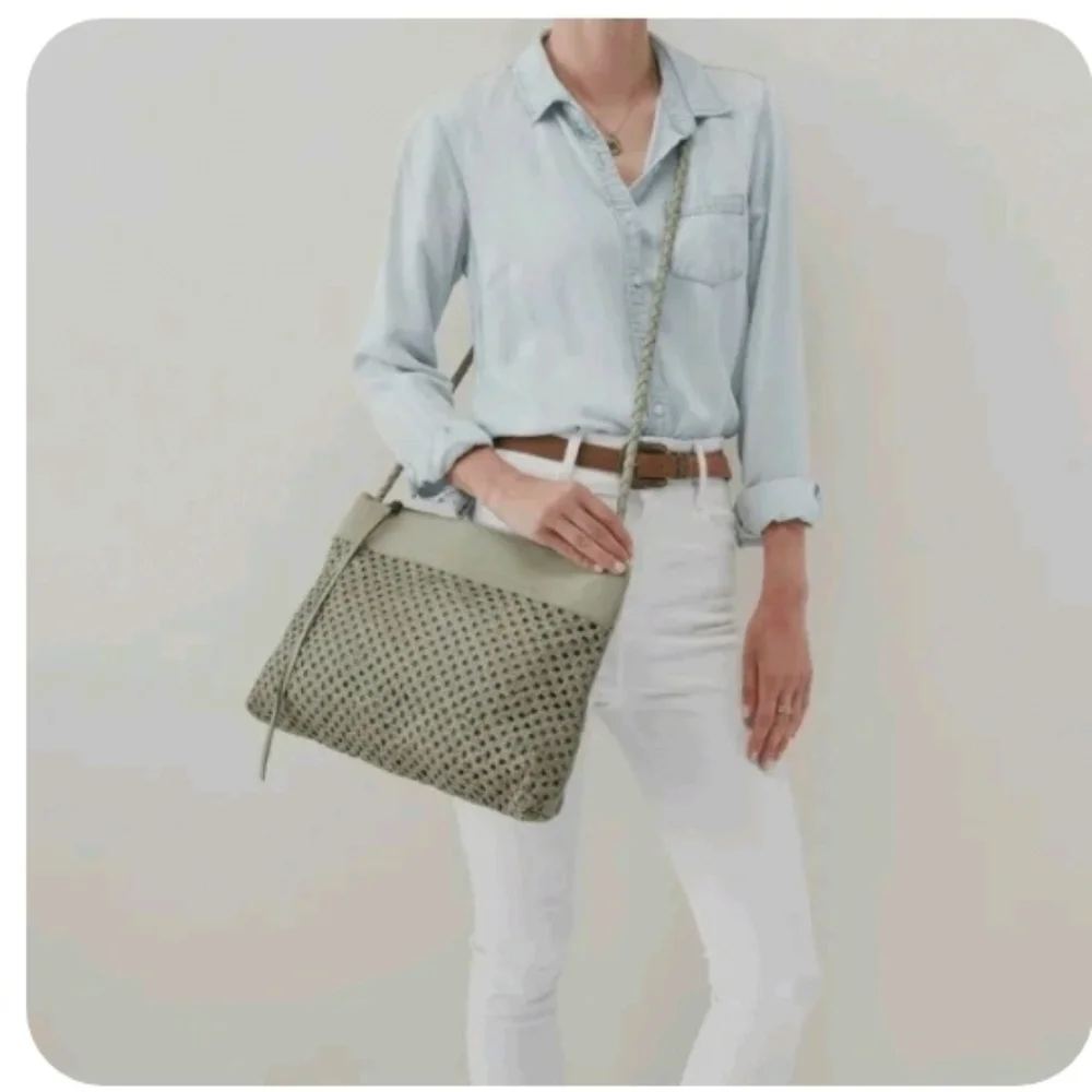 HOBO Daydream Leather Crossbody Bag - Picture 3 of 13